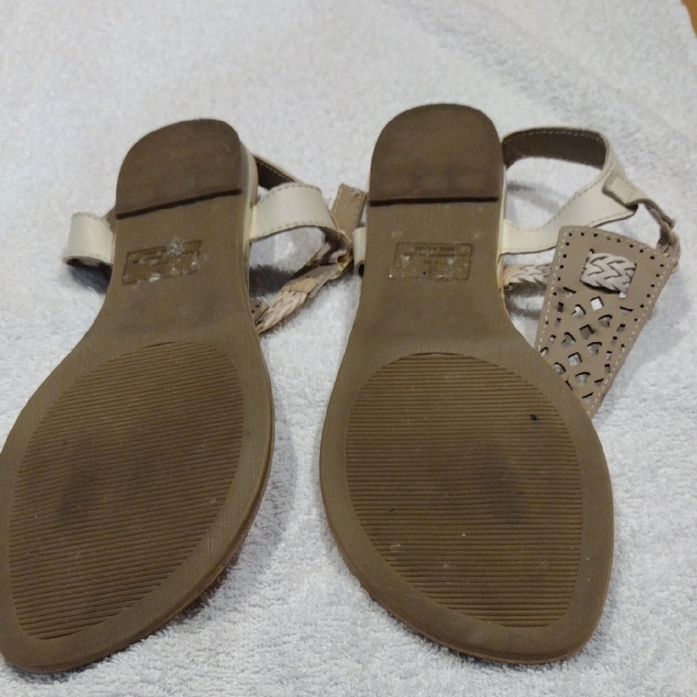 Women's Cream Sandals - Picture 4 of 4